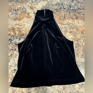 Women’s Tadashi zip back halter top